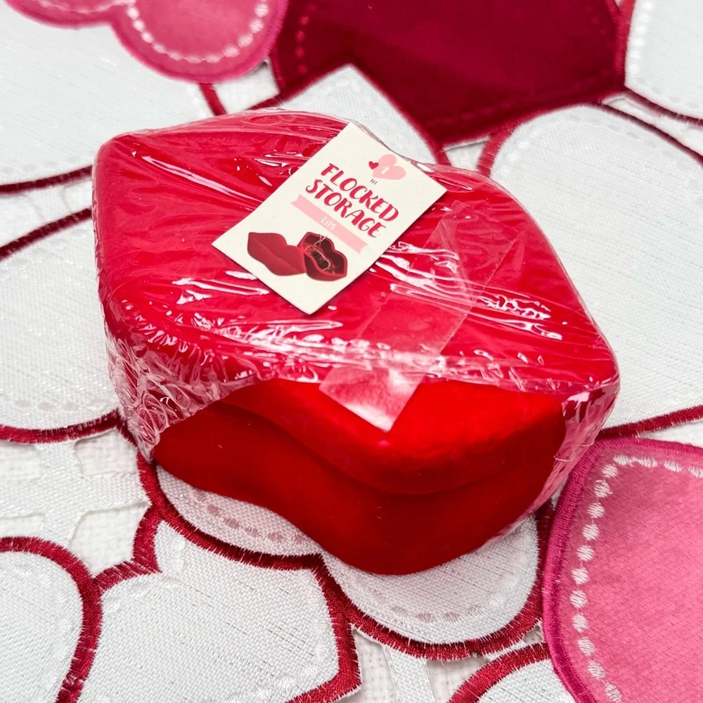 NEW Target Bullseye Playground Valentines Day Flocked Storage